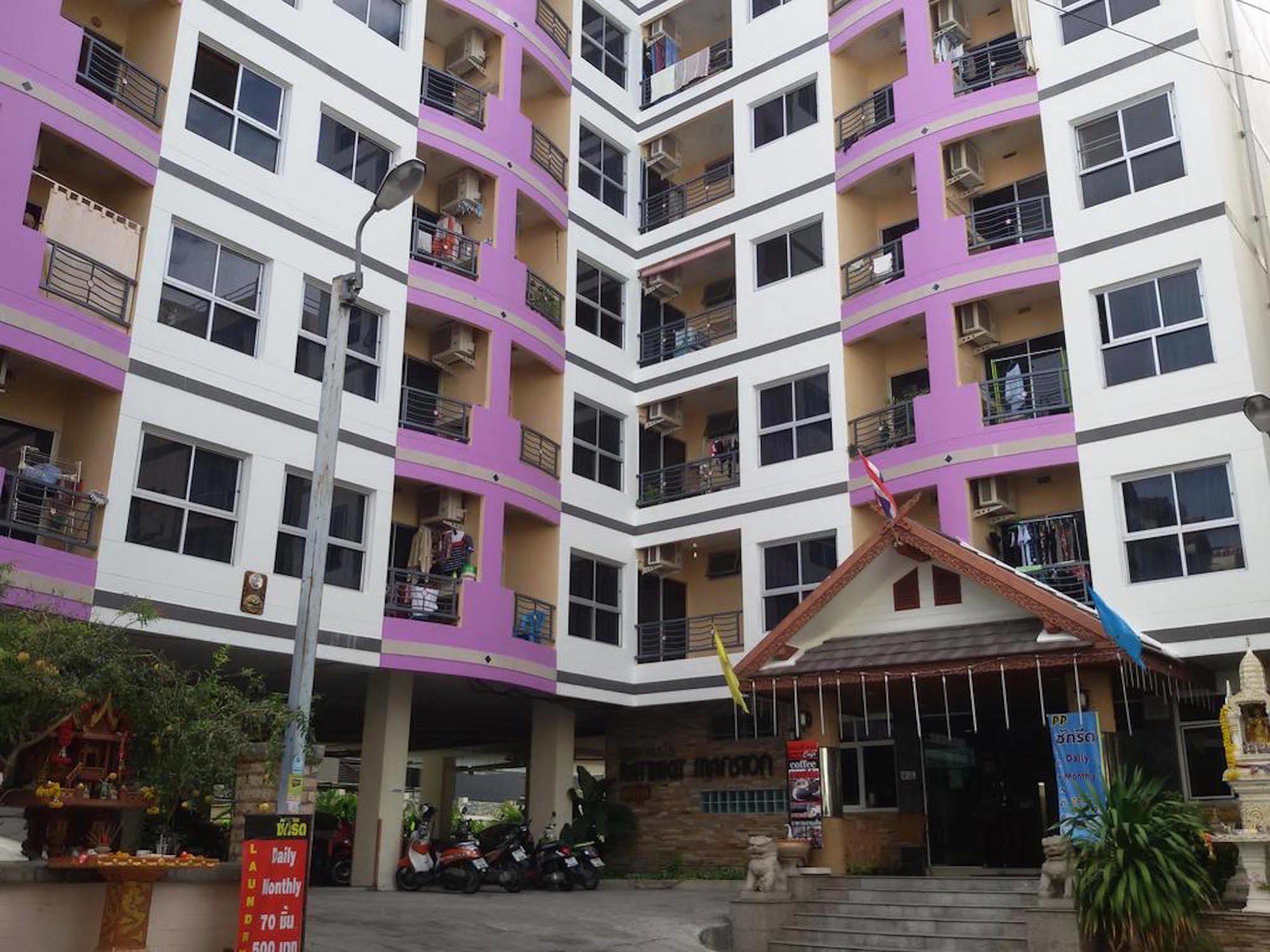 Rattakit Mansion Aparthotel Патая Екстериор снимка